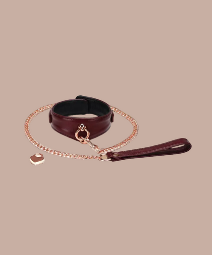 Liebe Seele Luxus-Lederhalsband mit Leine und Schloss – Weinrot Liebe Seele Luxus-Lederhalsband mit Leine und Schloss – Weinrot