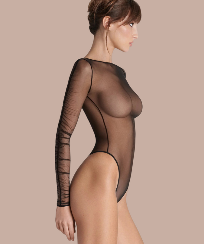 Pleasurements Scandale Nuit Fauve zwarte body met lange mouwen van transparante tule in een stringmodel