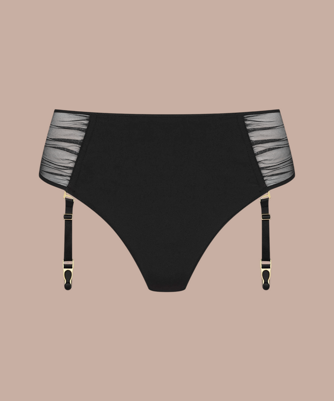 Pleasurements Scandale Nuit Fauve zwarte high-waist tanga met tule details en jarretelclips.