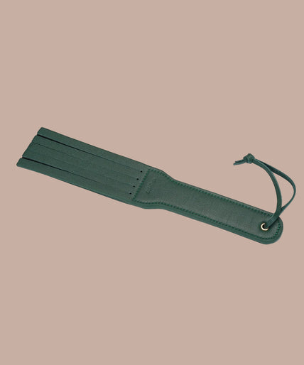 Liebe Seele Cow Leather Split Tawse Paddle – Mossy Chic Green Liebe Seele Cow Leather Split Tawse Paddle – Mossy Chic Green