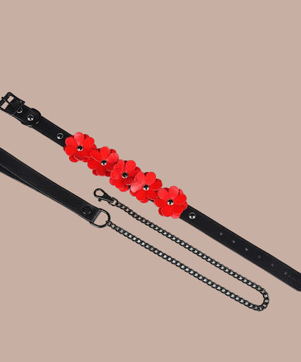 Liebe Seele – Flower Rhythm Leather Collar with Leash – Red Flowers – 50% Liebe Seele – Flower Rhythm Leather Collar with Leash – Red Flowers – 50%