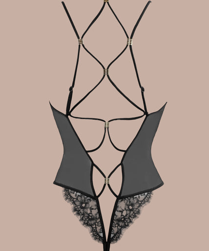 Atelier Amour – Sans Détour Body Black Pleasurements Atelier Amour Sans Détour zwarte kanten bodysuit met diepe V-hals en verfijnde uitsnijdingen