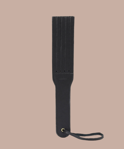 Liebe Seele Leather Split Tawse Paddle – Dark Secret Black Liebe Seele Leather Split Tawse Paddle – Dark Secret Black