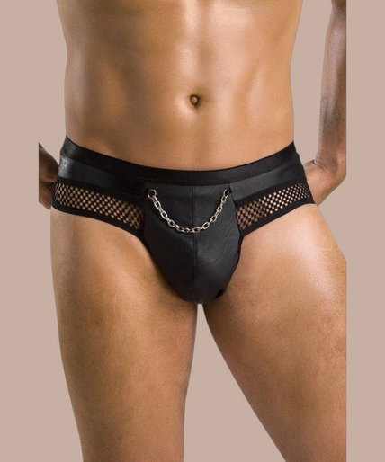 Passion – 030 Offener Slip Tom Schwarz S/m Pleasurements Passion 030 Open Slip Tom in zwart met mesh details en kettingdetail gedragen door een man.