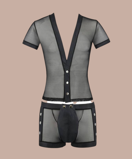 Passion – 052 Set Michael Schwarz L/xl Man met baard draagt Pleasurements Passion 052 Michael set, een zwart doorschijnend ondergoedsetje met drukknopen.