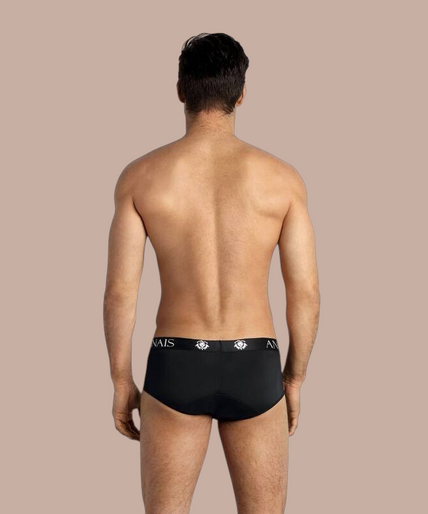 Anais Men – Petrol Brief | Premium Men’s Underwear Pleasurements Anais Men petrolkleurige herenslip met elastische tailleband gedragen door een model