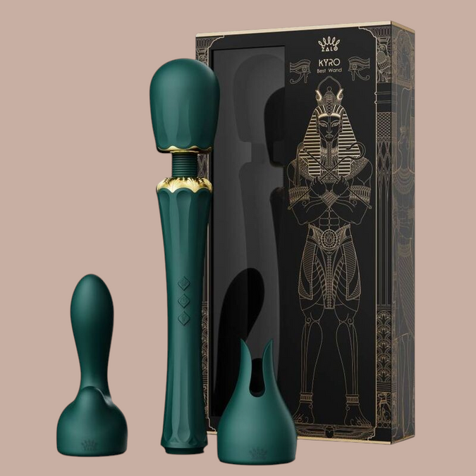 Pleasurements Zalo Kyro wand massager in groen siliconen met Egyptisch geïnspireerde gouden details en luxe verpakking.