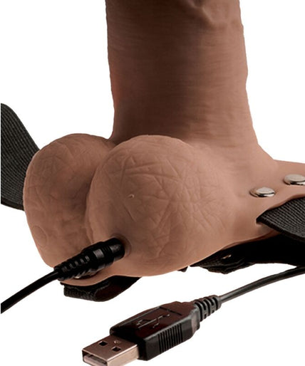 Fetish Fantasy Serie – Verstellbares Harness Realistischer Penis mit wiederaufladbaren Hoden und Vibrator 15 cm Fetish Fantasy Serie – Verstellbares Harness Realistischer Penis mit wiederaufladbaren Hoden und Vibrator 15 cm