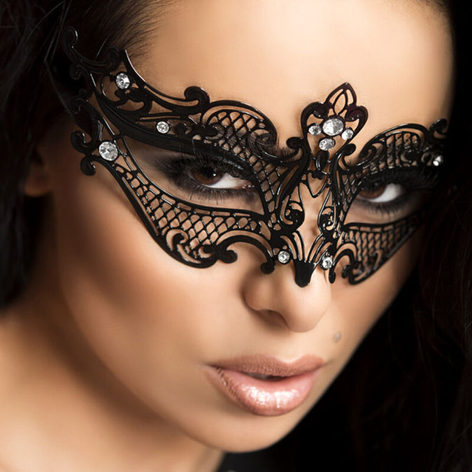 Chilirose – Cr 3755 Schwarze Maske