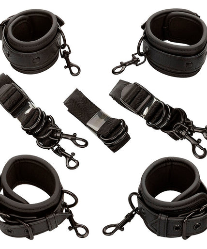 Calexotics – Nocturnal Bettfesseln Leder Verstellbar Schwarz Calexotics – Nocturnal Bettfesseln Leder Verstellbar Schwarz