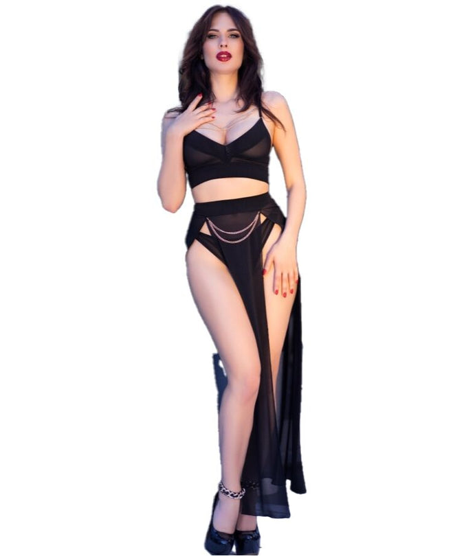 Chilirose – Cr 4672 Black Top Skirt And Thong With Golden Chains M