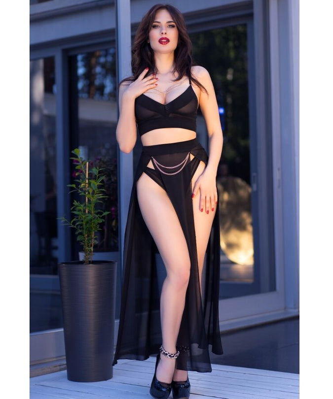 Chilirose – Cr 4672 Black Top Skirt And Thong With Golden Chains M