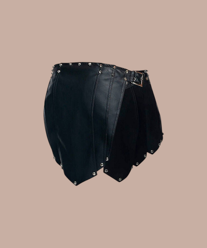 Pleasurements Mob Dngeon zwarte leren rok met metalen studs en gespsluiting uit de Core collectie