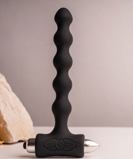 Pleasurements – Rocks – Off – Petite Sensations Pearls Vibrierender Perlen-Analplug – Schwarz Pleasurements – Rocks – Off – Petite Sensations Pearls Vibrierender Perlen-Analplug – Schwarz