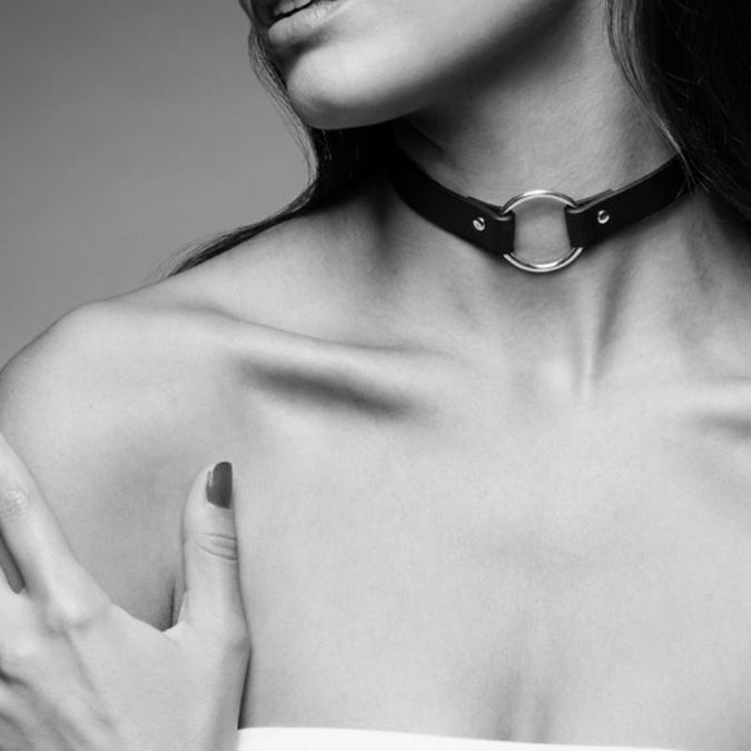 Bijoux Indiscrets Maze – Schwarze Halskette mit Choker