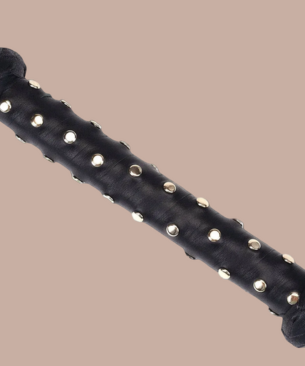 Liebe Seele Deluxe Leather Whip with Studded Handle – Dark Secret Black