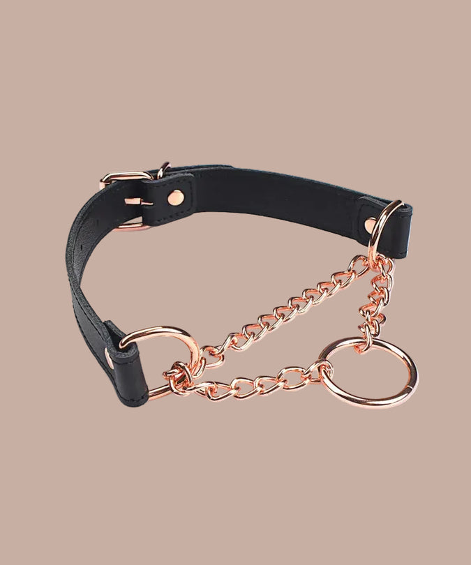Liefdevolle Ziel Leren Halsband met Roségouden Ketting en Ringen – Zwart
