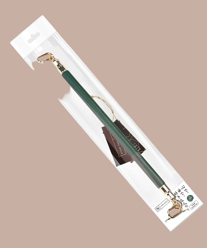 Liebe Seele Cow Leather Coated Spreader Bar – Mossy Chic Green