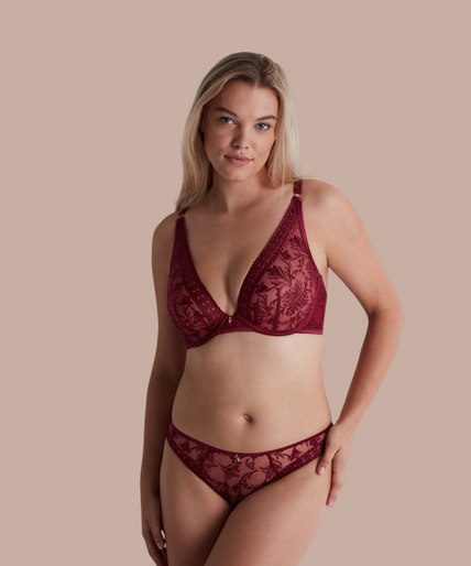 Aubade Magnetic Spell Triangle Bra in Crimson Red - Pleasurements