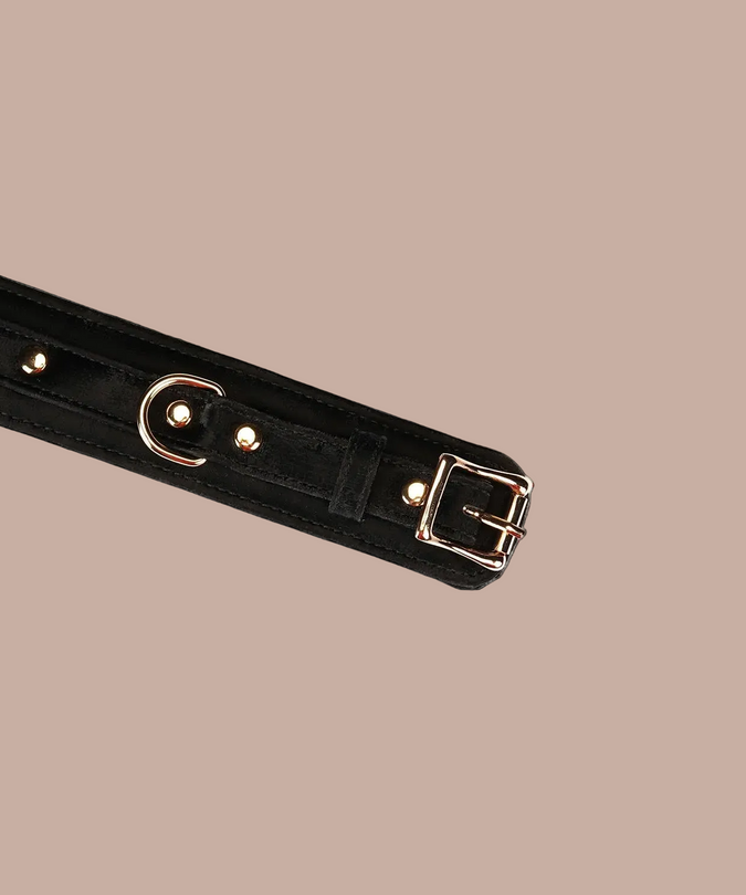 Liebe Seele Boudoir Amor Vegan Wrist Cuffs – Black