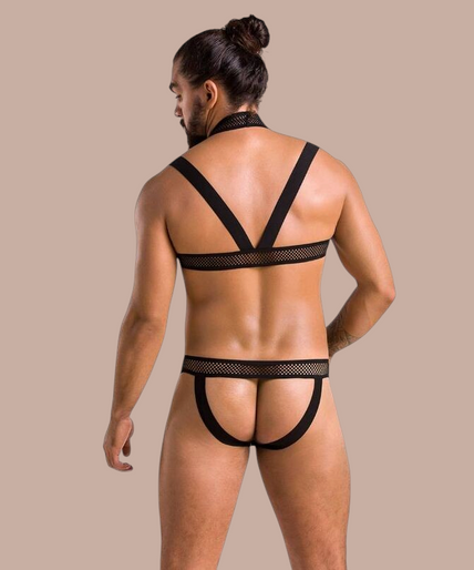 Pleasurements Passion 043 Set Jacob zwart herenondergoed met harnas en mesh details voor een verleidelijke look.