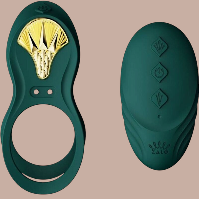 Pleasurements Zalo Bayek groene siliconen vibrerende koppelring met gouden accenten en ergonomisch ontwerp