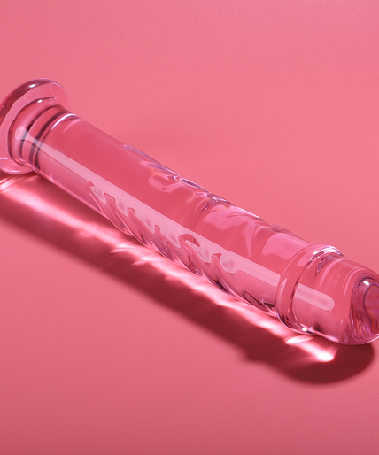 Nebula Series by Ibiza – Model 16 Dildo Borosilicate Glass Pink 18.5 cm – Ø 4.5 cm