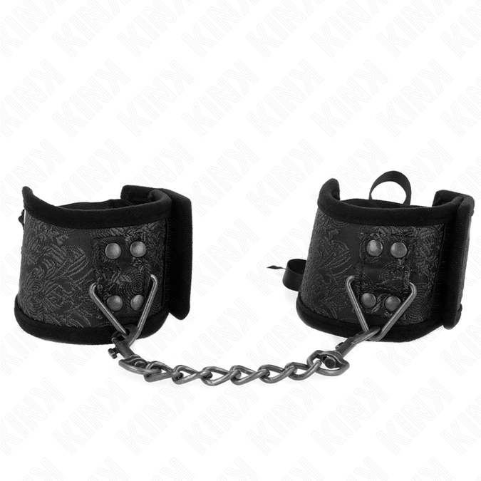 Kink – Scandal Handgelenkfesseln Schwarz mit Spitzen-Details 24,5 Cm X 6,5 Cm