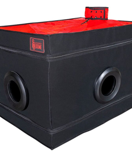 Secret Dome – Kink Club La Niche Cabin Black & Red
