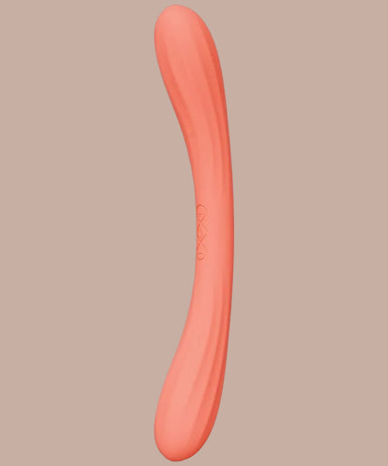 LELO – BOOMERANG Doppelender-Vibrator – Korallenrot 